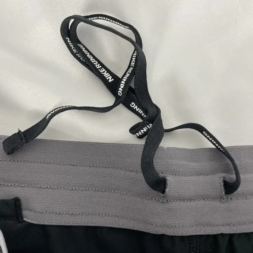 Nike Dri-Fit 2-in- 3 inch Running Shorts Women's Large Black